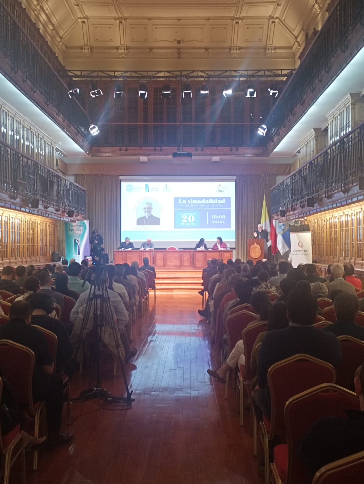 5 vista publico desde atras