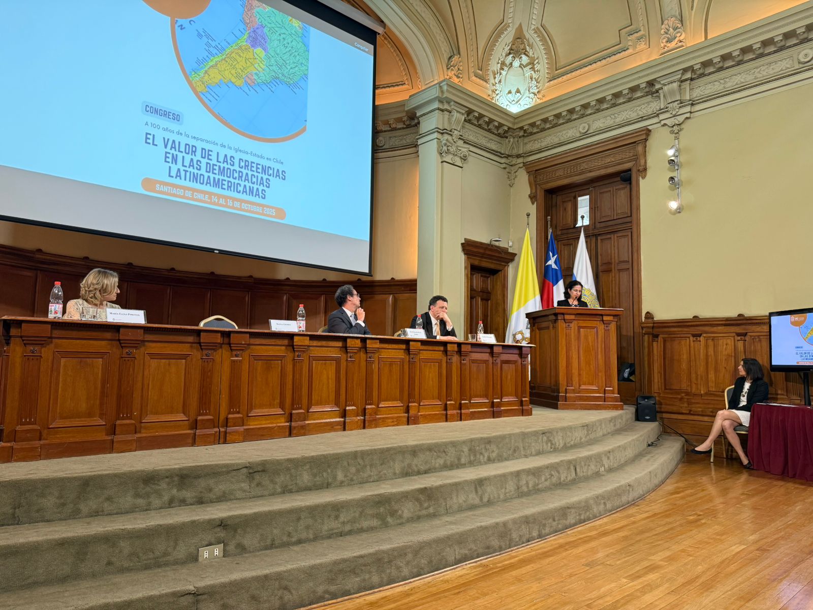 Foto testera Congreso